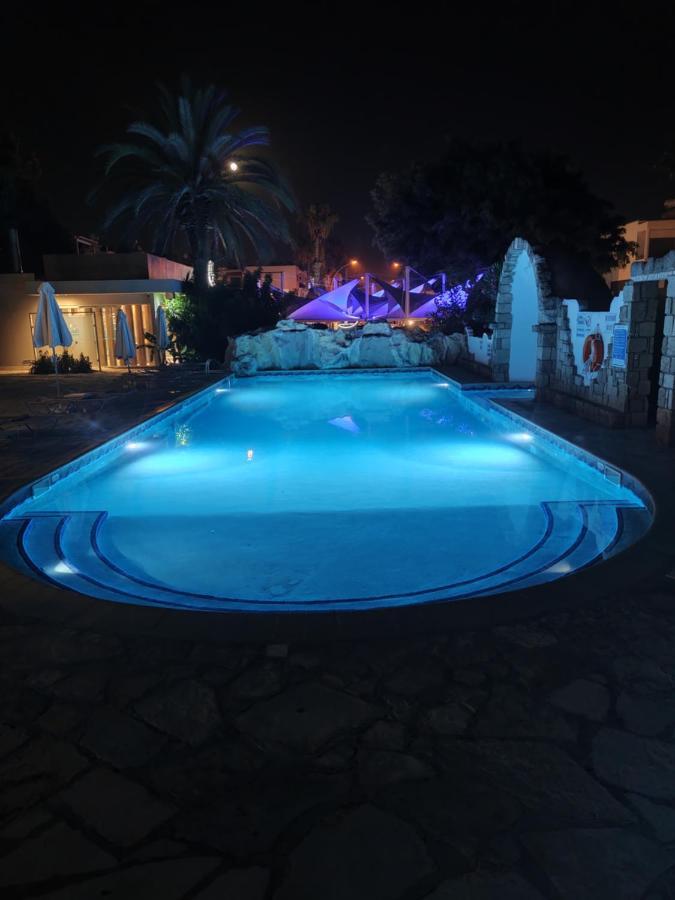 Dionysos Ξενοδοχείο 3*